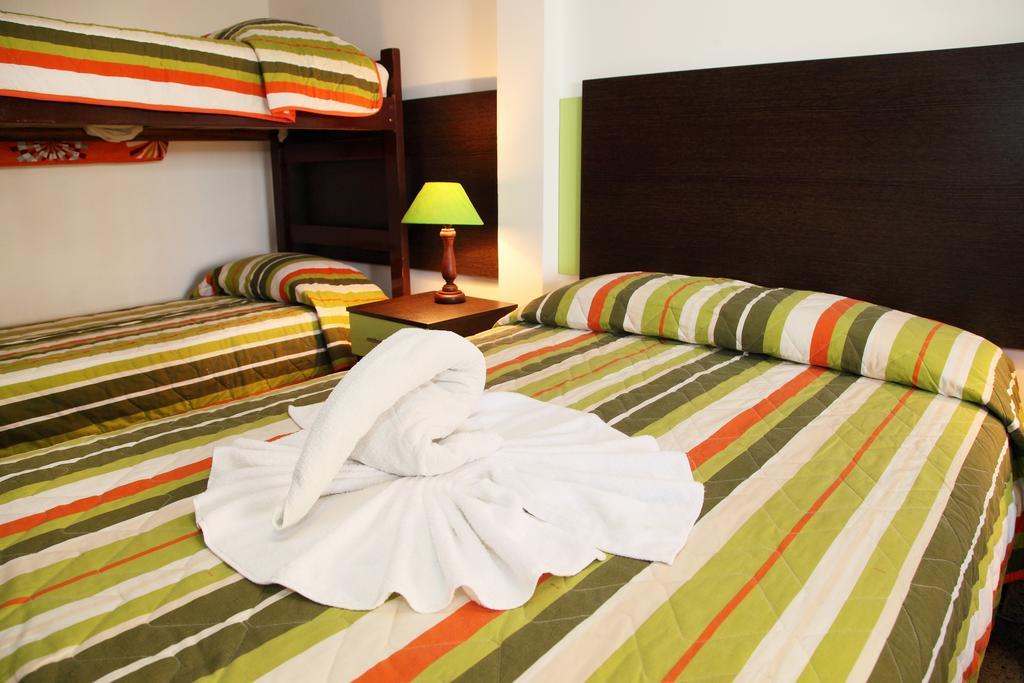 Hotel Puerto Ballesta Tonsupa Eksteriør billede